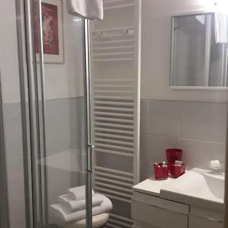 Corte Delle Pigne Guest house *